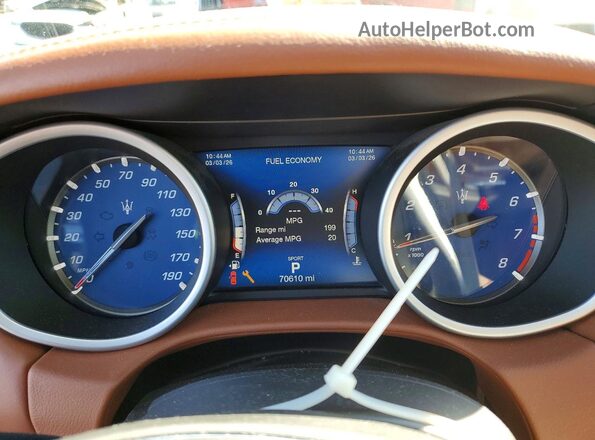 ZAM57XSA9K1328185 2019 MASERATI GHIBLI Gray Vista del cuadro de instrumentos