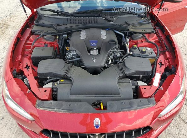 ZAM57YSL9K1336150 2019 MASERATI GHIBLI Red Widok wnętrza z tyłu