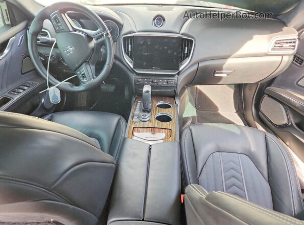ZAM57YTL9M1365147 2021 MASERATI GHIBLI White წინა პანელის ხედი