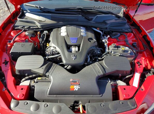 ZAM57YTS5N1382150 2022 MASERATI GHIBLI Red Rear interior view