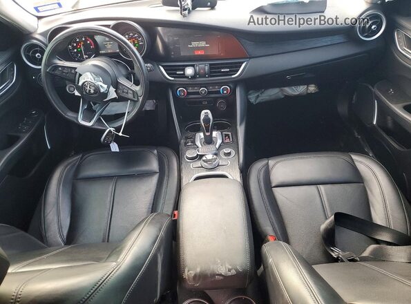 ZARFAMAN0M7641788 2021 ALFA ROMEO GIULIA White Առջևի վահանակի տեսք