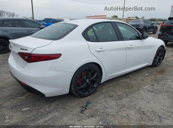 ZARFAMAN1L7635156 2020 ALFA ROMEO GIULIA White Rear right