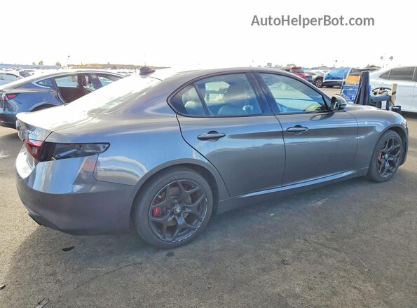 ZARFAMBN0P7676656 2023 ALFA ROMEO GIULIA Gray Tył prawy