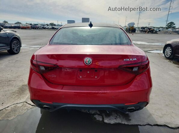 ZARFAMBN1K7611954 2019 ALFA ROMEO GIULIA Red 