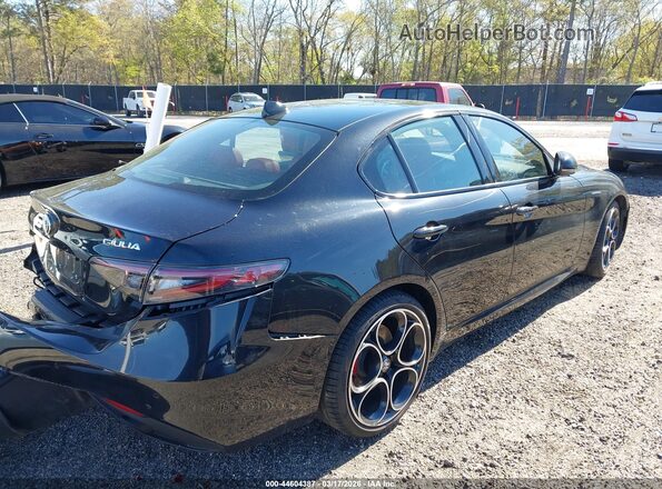 ZARFAMBN1R7678094 2024 ALFA ROMEO GIULIA Черный Задняя правая четверть