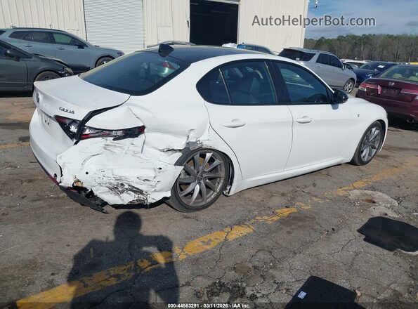 ZARFAMBN1R7684039 2024 ALFA ROMEO GIULIA White Հետևի աջ