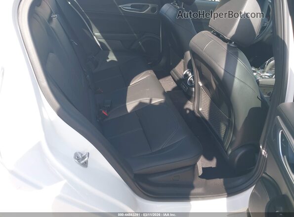 ZARFAMBN1R7684039 2024 ALFA ROMEO GIULIA White VIN կոդի պիտակի տեսք