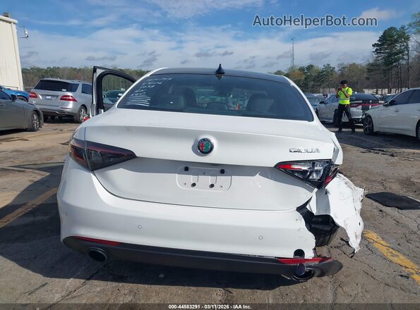 ZARFAMBN1R7684039 2024 ALFA ROMEO GIULIA White 
