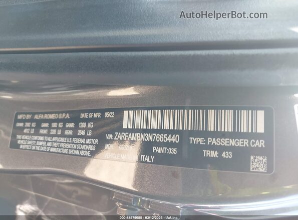ZARFAMBN3N7665440 2022 ALFA ROMEO GIULIA Gray Vista del compartimento del motor