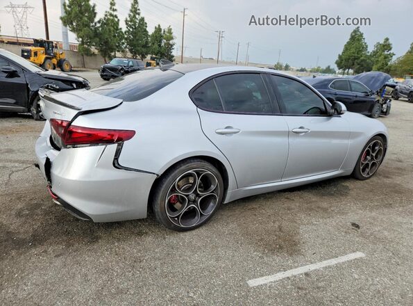 ZARFAMBN6K7605423 2019 ALFA ROMEO GIULIA Silver 