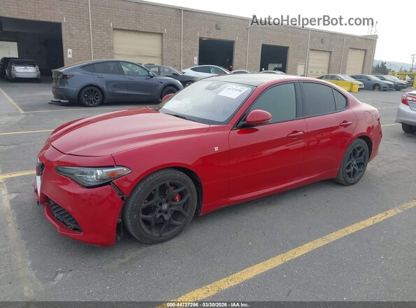 ZARFAMBN7P7670515 2023 ALFA ROMEO GIULIA Red Передня ліва чверть