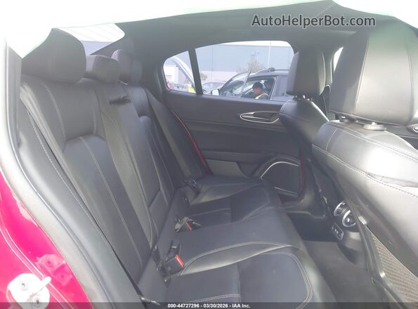 ZARFAMBN7P7670515 2023 ALFA ROMEO GIULIA Red Вид наклейки з VIN-кодом