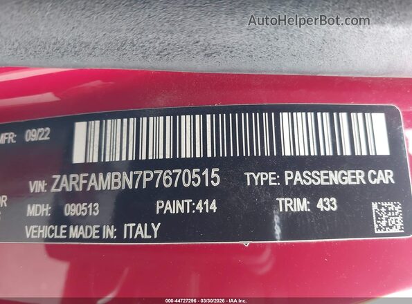 ZARFAMBN7P7670515 2023 ALFA ROMEO GIULIA Red Вид підкапотного простору