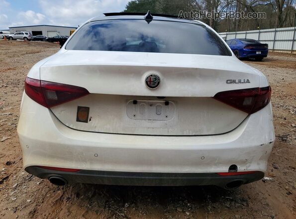 ZARFAMBNXN7666262 2022 ALFA ROMEO GIULIA White Вид ззаду