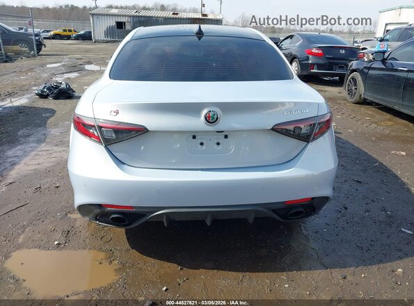 ZARFANAN4S7689426 2025 ALFA ROMEO GIULIA Light Blue 