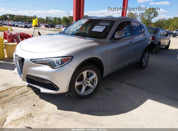 ZASPAJAN6L7C92168 2020 ALFA ROMEO STELVIO Gray Vista tres cuartos delantera izquierda