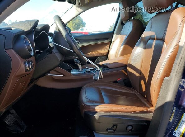ZASPAKAN4K7C32376 2019 ALFA ROMEO STELVIO Blue Front interior view