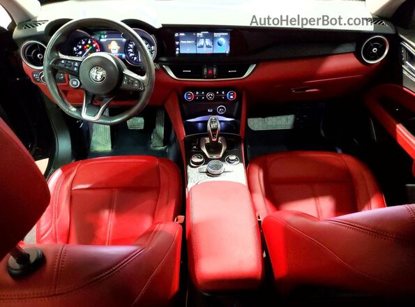 ZASPAKAN4M7D18399 2021 ALFA ROMEO STELVIO Charcoal Vista del salpicadero