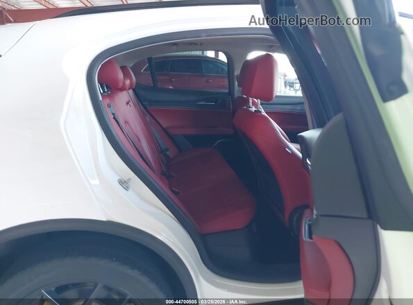 ZASPAKAN6K7C70000 2019 ALFA ROMEO STELVIO White VIN კოდის სტიკერის ხედი