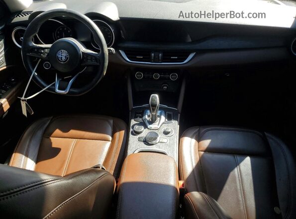 ZASPAKAN6M7D12538 2021 ALFA ROMEO STELVIO Белый Вид панели приборов