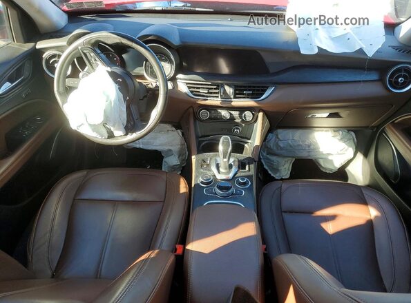 ZASPAKAN8M7D09527 2021 ALFA ROMEO STELVIO Red Առջևի վահանակի տեսք