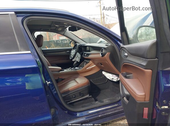 ZASPAKBN0M7D16647 2021 ALFA ROMEO STELVIO Blue Vista interior delantera