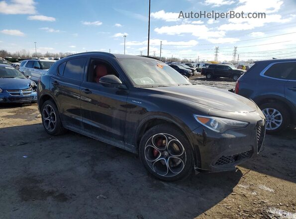 ZASPAKBN2P7D55745 2023 ALFA ROMEO STELVIO Black Front right