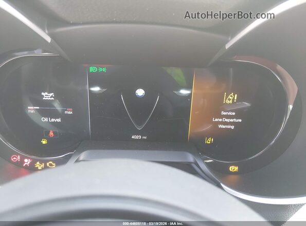 ZASPAKBN2R7D82060 2024 ALFA ROMEO STELVIO Silver უკანა სავარძლების ხედი