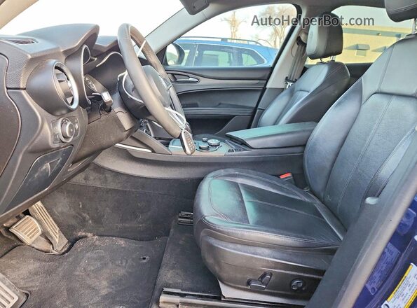 ZASPAKBN4K7C30416 2019 ALFA ROMEO STELVIO Blue წინა სალონის ხედი