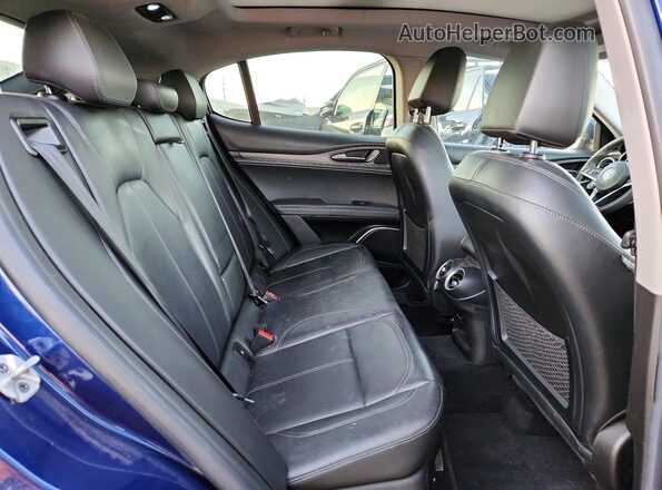 ZASPAKBN4K7C30416 2019 ALFA ROMEO STELVIO Blue უკანა სალონის ხედი