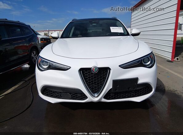 ZASPAKBN5L7C89590 2020 ALFA ROMEO STELVIO White ხელსაწყოთა პანელის ხედი