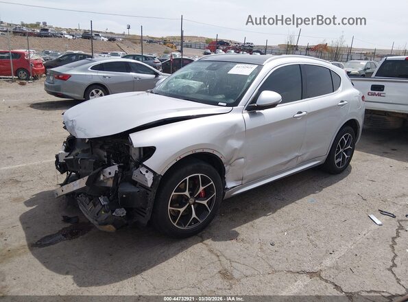 ZASPAKBN6M7D18192 2021 ALFA ROMEO STELVIO Серебряный Передняя левая четверть