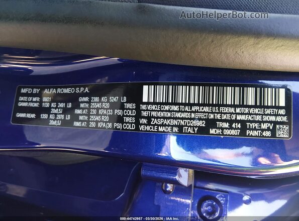 ZASPAKBN7N7D26982 2022 ALFA ROMEO STELVIO Blue Engine compartment view