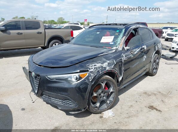 ZASPAKBN8P7D64773 2023 ALFA ROMEO STELVIO Black Вид спереду