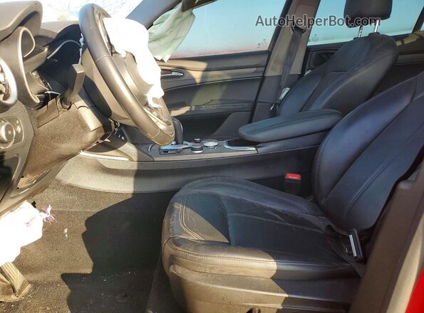 ZASPAKBN9M7D17912 2021 ALFA ROMEO STELVIO Red Vista interior delantera