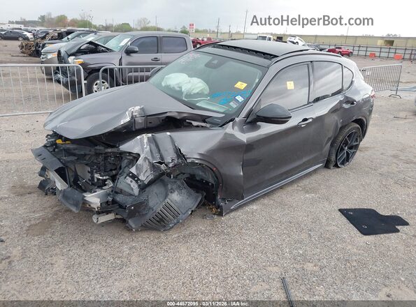 ZASPAKBN9M7D19692 2021 ALFA ROMEO STELVIO Серый Передняя левая четверть