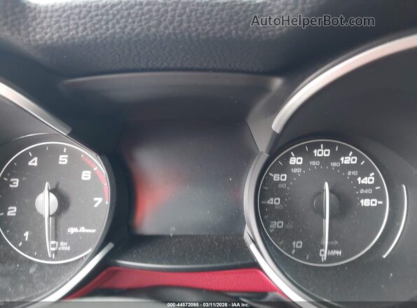 ZASPAKBN9M7D19692 2021 ALFA ROMEO STELVIO Серый Вид задних сидений