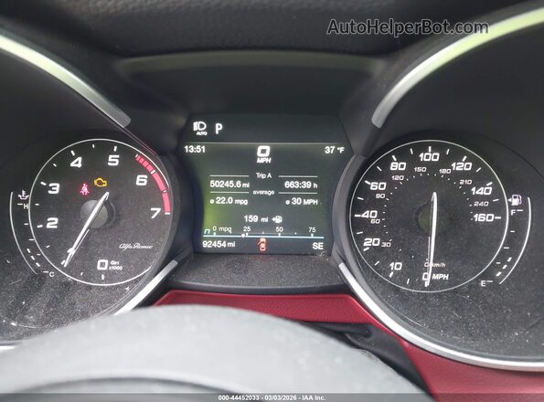 ZASPAKBNXL7C74390 2020 ALFA ROMEO STELVIO Black Вид задніх сидінь