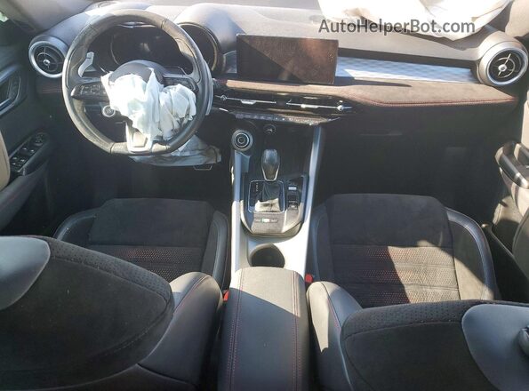 ZASPATDW9R3052366 2024 ALFA ROMEO OTHER White Dashboard view