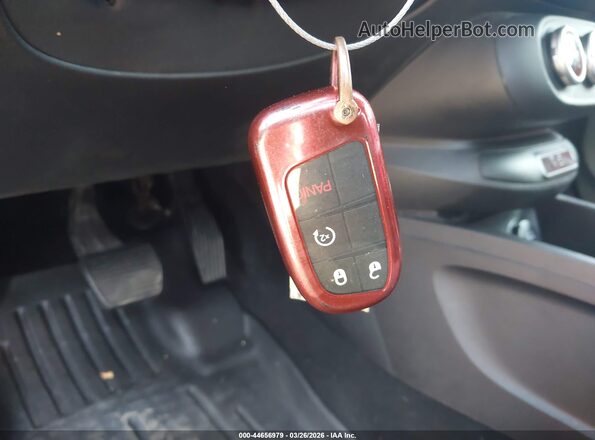ZFBCFXBTXGP383915 2016 FIAT 500X Red Вид панелі приладів