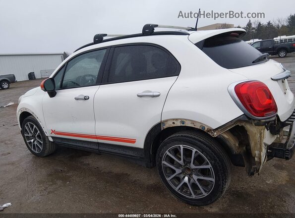 ZFBCFXCB3JP708059 2018 FIAT 500X White 
