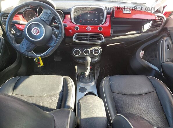 ZFBCFXDB4JP718730 2018 FIAT 500X Red Dashboard view