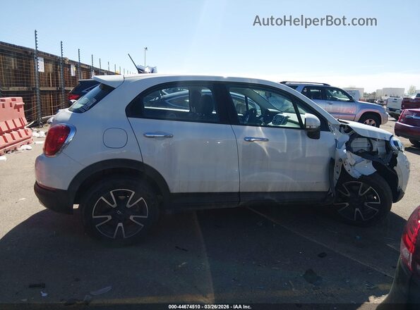 ZFBCFYAB6HP594044 2017 FIAT 500X Белый Вид задней части салона