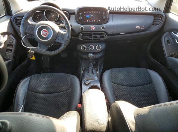 ZFBCFYCB2JP651486 2018 FIAT 500X Черный Вид панели приборов