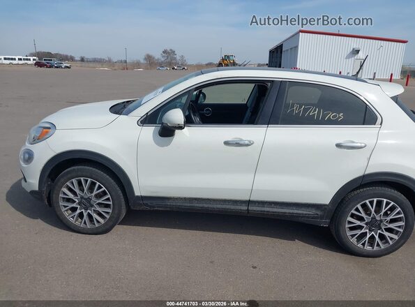 ZFBCFYDB5HP535045 2017 FIAT 500X White Vista interior de 360 grados