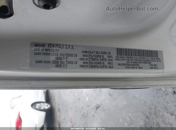 ZFBERFABXJ6H92631 2018 RAM PROMASTER CITY White ძრავის განყოფილების ხედი
