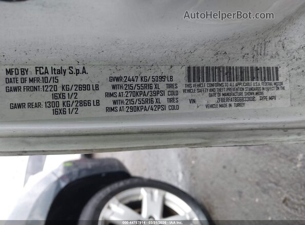 ZFBERFAT8G6B33108 2016 RAM PROMASTER CITY White ძრავის განყოფილების ხედი