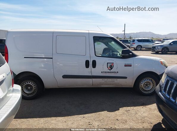 ZFBERFAT9G6B42707 2016 RAM PROMASTER CITY White Widok wnętrza z tyłu