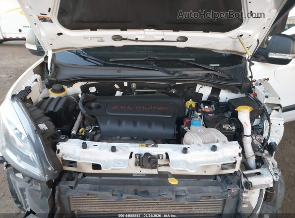 ZFBHRFAB3L6S43592 2020 RAM PROMASTER CITY White Հետևի տեսք