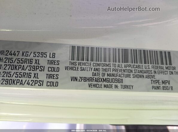 ZFBHRFABXM6U09611 2021 RAM PROMASTER CITY White Vista del compartimento del motor